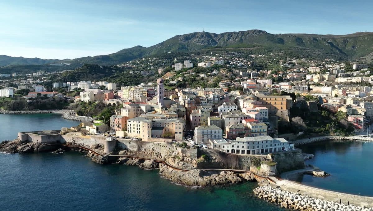 Bastia, perle corse : l'authenticité française face au tourisme